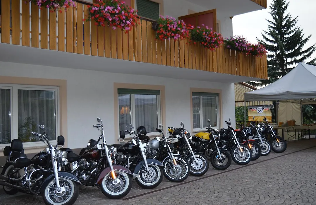 Hotel Hillebrand-1